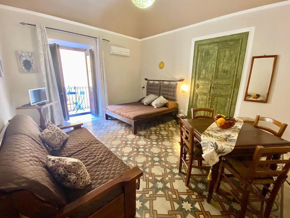 Maison Bordonaro Cefalù Eksteriør billede